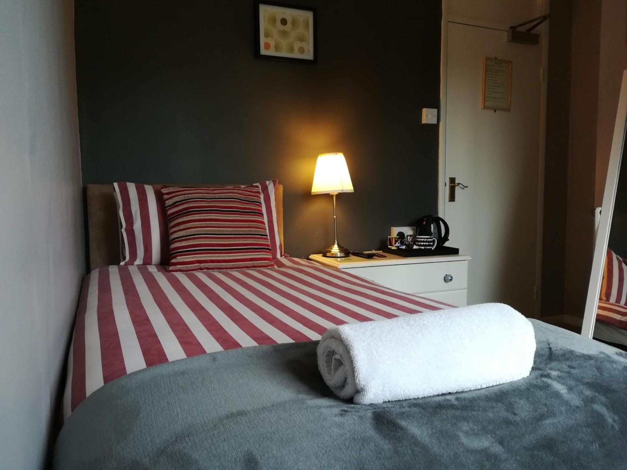 Worth House Bed And Breakfast Wells Room photo